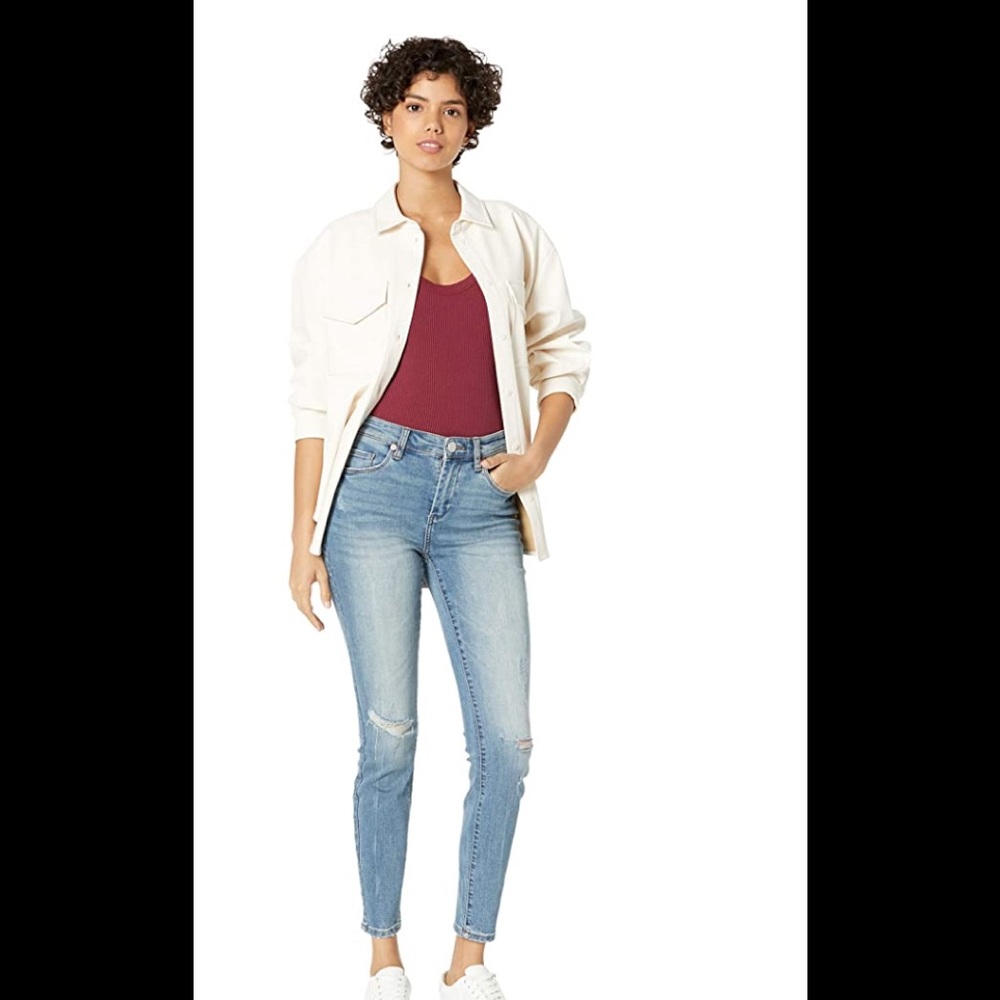 Like new Blanknyc bond jeans